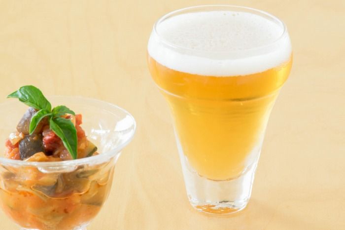 沖澤 康平｜ライト(グラス) やっぱりビールを飲みたいです。