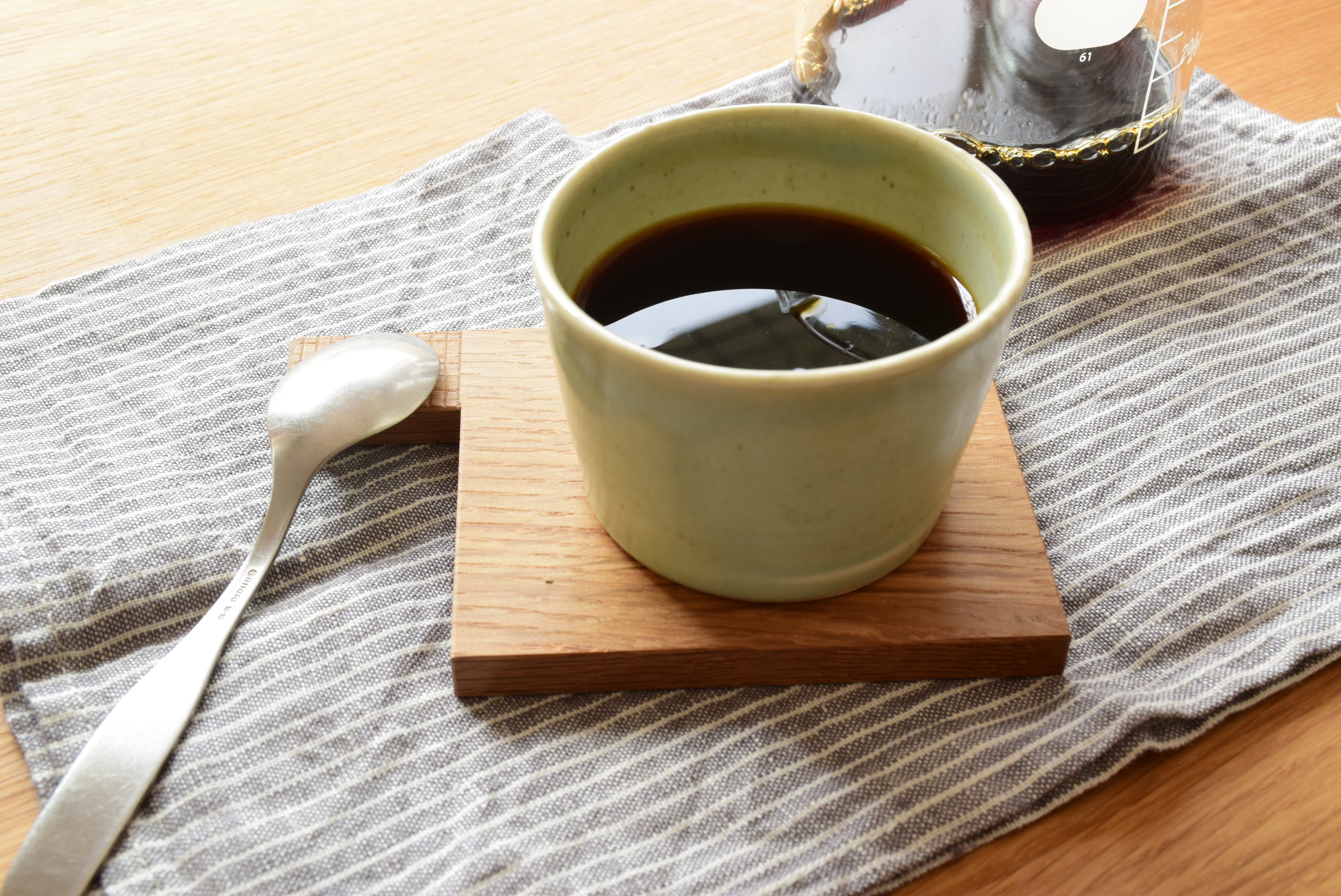 Semi-Aco　加賀雅之｜カッティングコースター(ホワイトオーク) コーヒー　ささやかな贅沢
