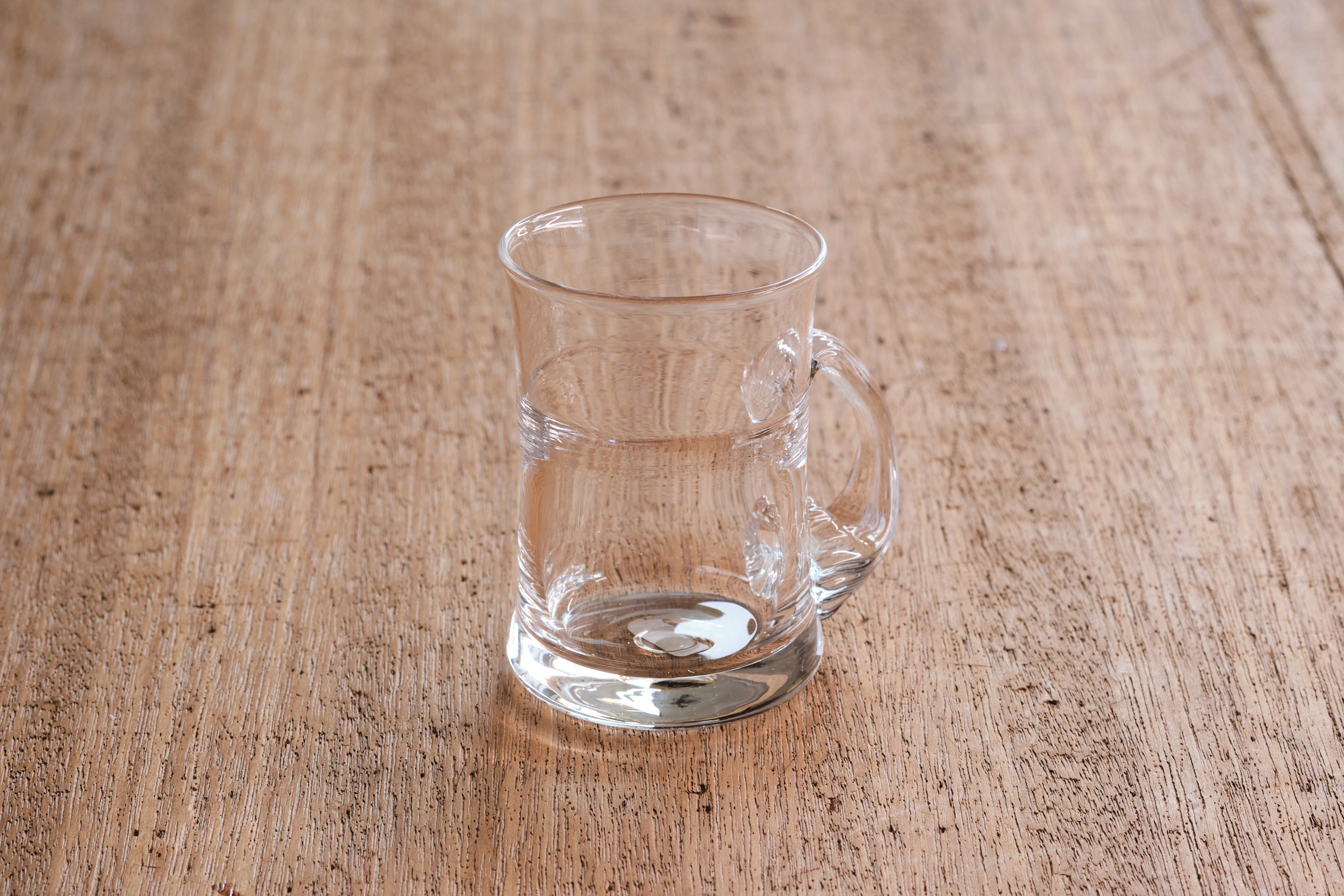 沖澤 康平｜手のついた小さなグラス かわいい取手付きのグラス